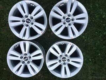 KIA SPORTAGE, Hyundai Tucson 17"originálne hliníkové disky