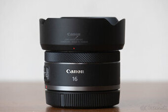 Canon RF 16mm f/2.8 STM f2.8