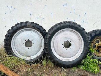 Kolesá Zetor 25K