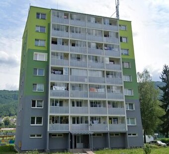 [Rezervované] Prenájom | 2 izbový byt + loggia | Gelnica