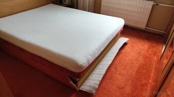 Darujem posteľ s matracom za odvoz