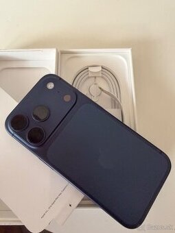 iPhone 17 pro 256gb modrý úplne nový