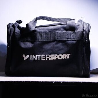 Čierna fitness taška Intersport