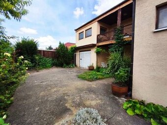 Predám rodinný dom v meste Levice, širšie centrum