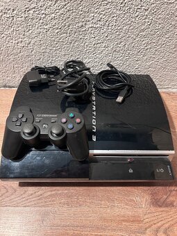 Predám hernú konzolu PS3 + príslušenstvo