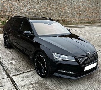 Škoda Superb Combi SportLine 1,4TSI iV FULL VYBAVA- Na Notár