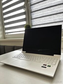 Notebook HP Victus 16 // Ryzen 5 / RTX / 16GB RAM