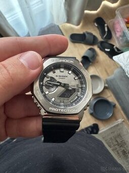 Hodinky Casio GM-2100-1AER G-Shock
