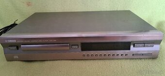 CD prehrávač YAMAHA CDX-396