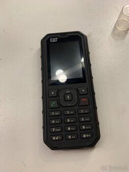 Predam pracovný mobil CAT - 1