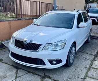 Škoda Octavia RS 2.0 TDi DSG Combi CR