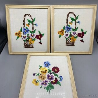 Vyšívané obrazy kvetov