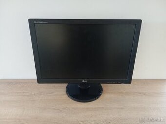 LG monitor