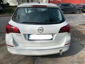 Rozpredam Opel Astra J 1.4 turbo A14NET - 1