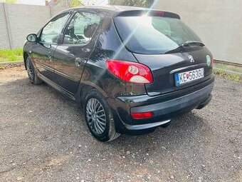 Peugeot 206+ 1.4 Mpi