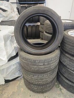 235/45 R17 Sebring Letné