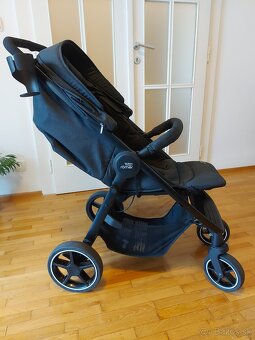 Britax romer, model B-agile M