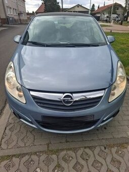 Opel Corsa 1,2 59 kW ročník 2008 klima 149 300 km