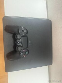 PS4 slim 500 GB