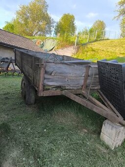 Vlečka za traktor