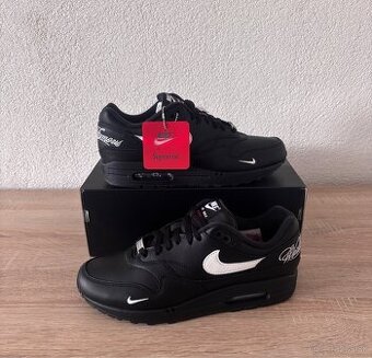 Nike Air Max 87 Black x Supreme