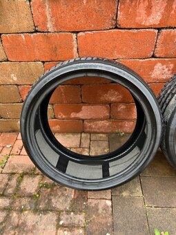 Predám pneumatiky Pirelli P-Zero 285/30 ZR21 (100Y)