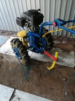 Predam rozpredám malotraktor agzat