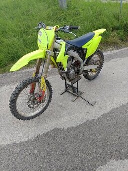 Suzuki rmz 450 - 1