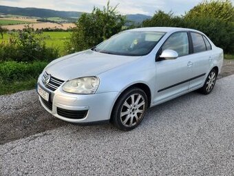 Predam VW jeta 1.9tdi 77kw 2006 407tis km