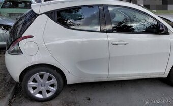 Lancia Ypsilon 1.2 2013 Predám MOTOR 169A4000, PREVODOVKA 5