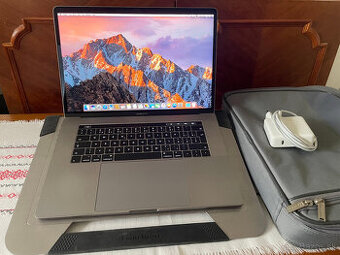Macbook Pro 15”