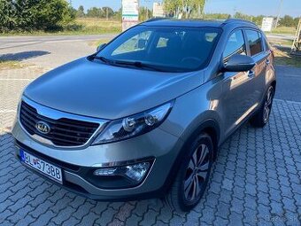 KIA SPORTAGE 2,0 CRDi