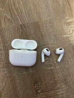 AirPods 3