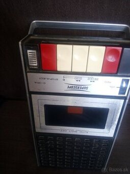 Retro kezet,magnetofon Superscope C-101 A
