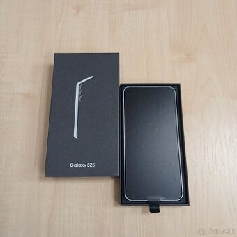 Samsung Galaxy S25 12/256GB