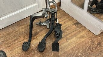 Pedále Volkswagen Passat B5.5 8D1 721 117P