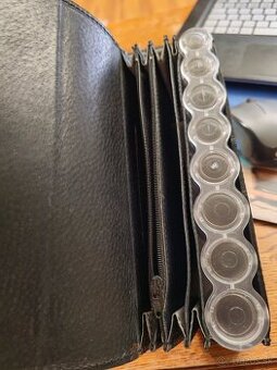 Predám peňaženku čašnícku,taxikársku s mincovnikom