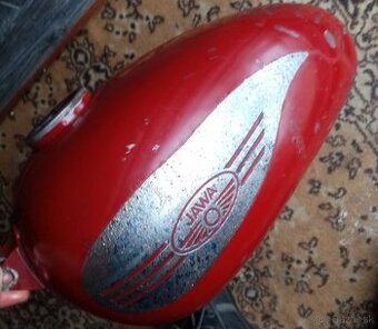 Predám nádrž jawa