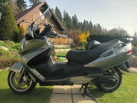 Predám motocykel Suzuki Burgman 650AN - 1