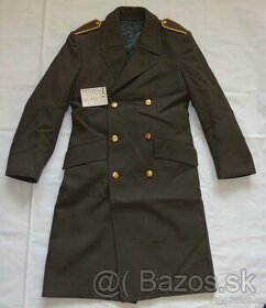 Vojenský zimný kabát k dôstojníckej uniforme ČSĽA.
