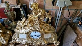 Bronzove hodiny France