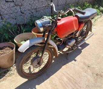 Jawa mustang 23