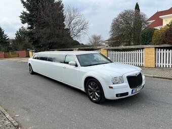 Limuzina Chrysler 300c 3,5 V6 200kw LPG VIP NEW INTERIER