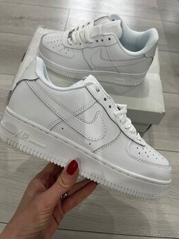 Dámske tenisky Nike AF nové