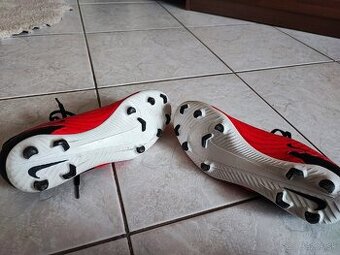 Kopačky Nike č 40,5
