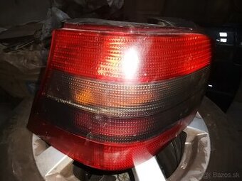 Zadné svetlá vw golf 4