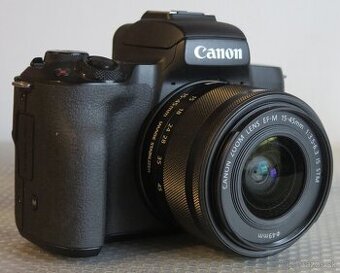 Digitálny fotoaparát CANON EOS M50 s objektívmi Canon EF-M