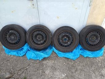 Originálna zimná sada SKODA 215/60 R16