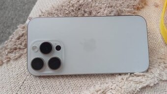 📱 iPhone 15 Pro 256 GB – White Titanium
