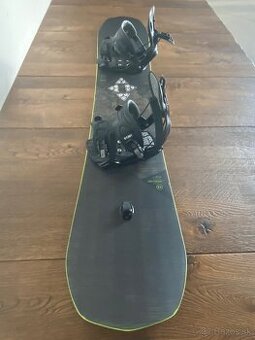 Snowboard Nidecker Alpha 159 + Flow viazanie